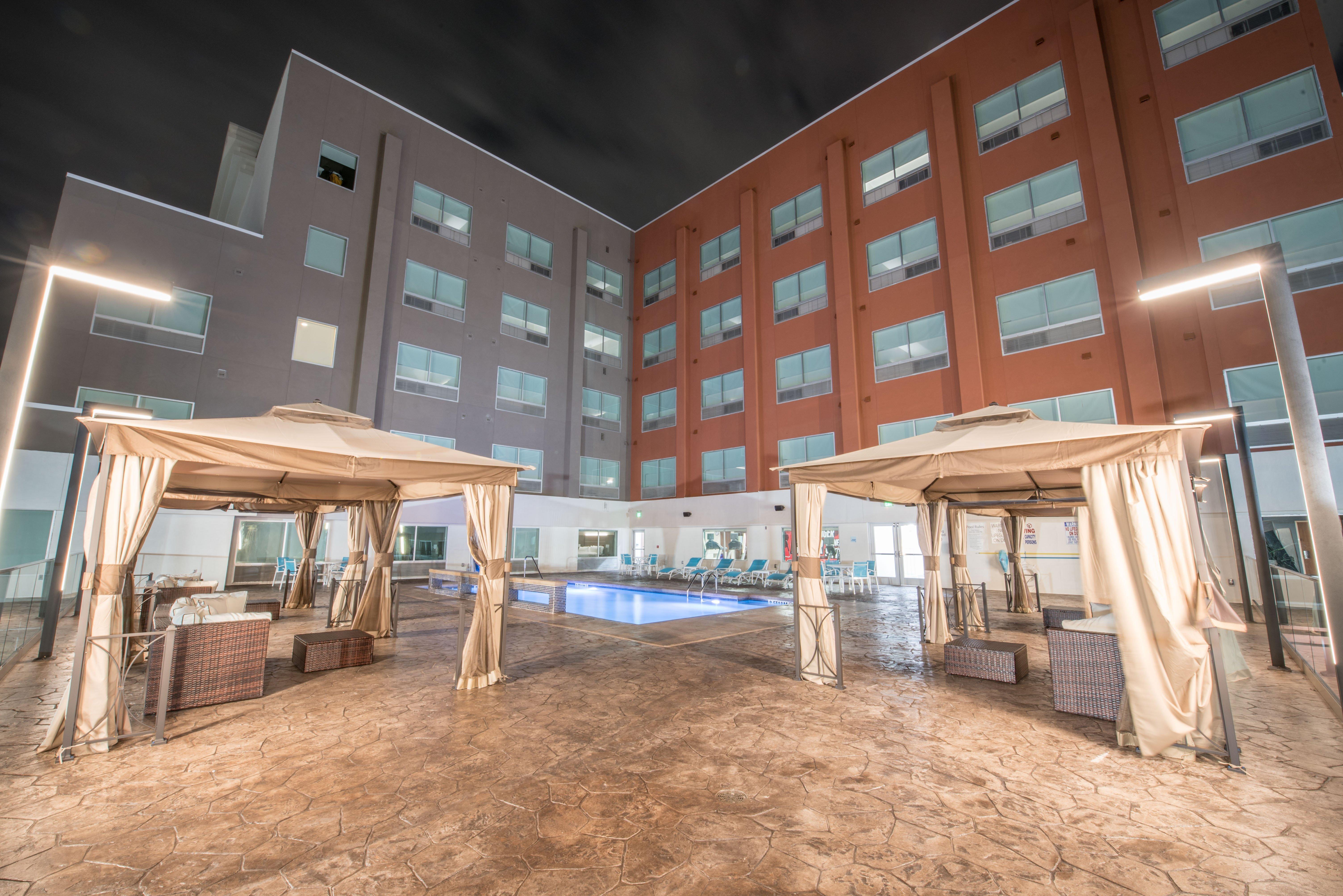 Holiday Inn Express & Suites - Houston Westchase - Westheimer By Ihg Екстер'єр фото