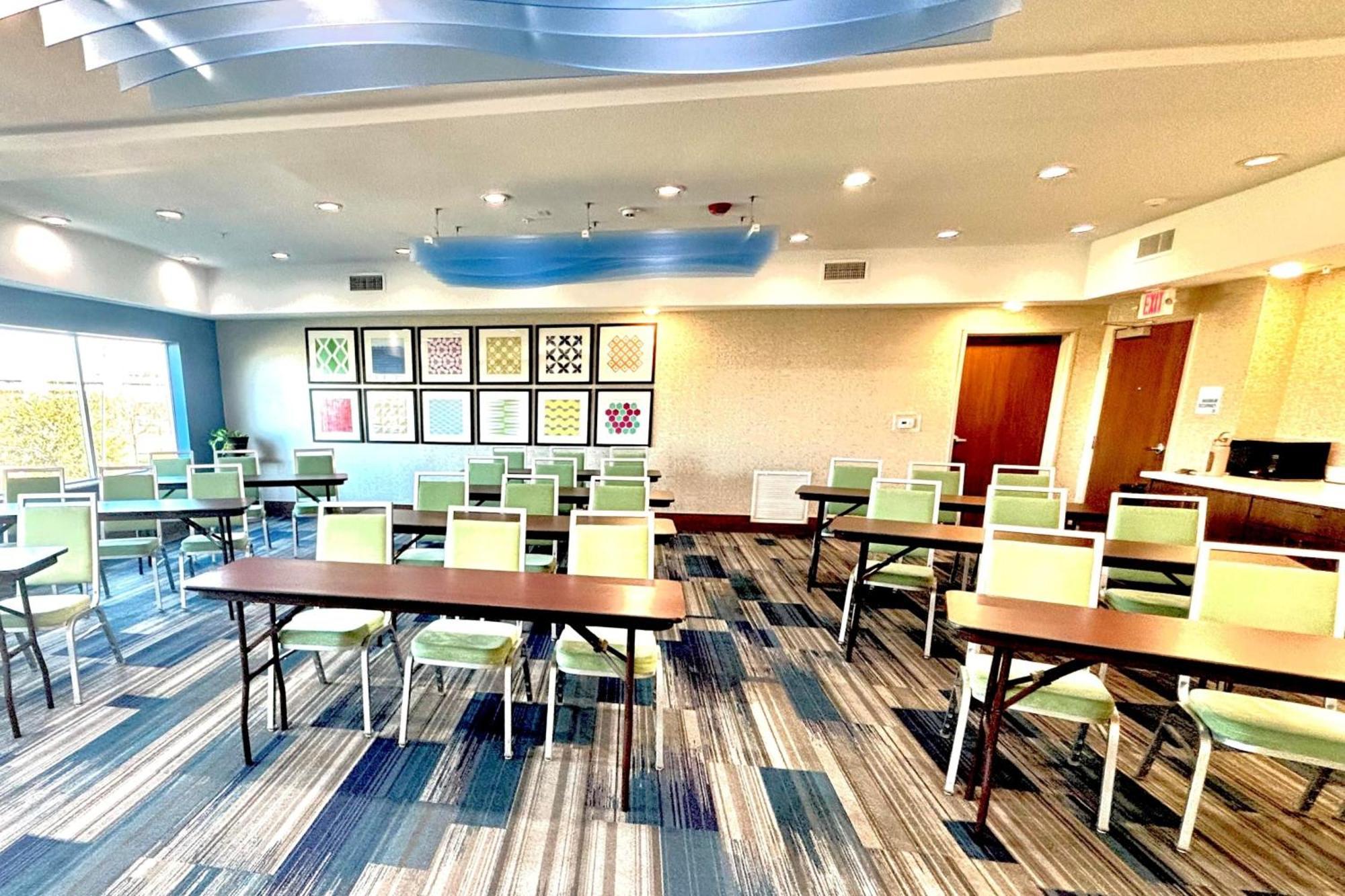 Holiday Inn Express & Suites - Houston Westchase - Westheimer By Ihg Екстер'єр фото