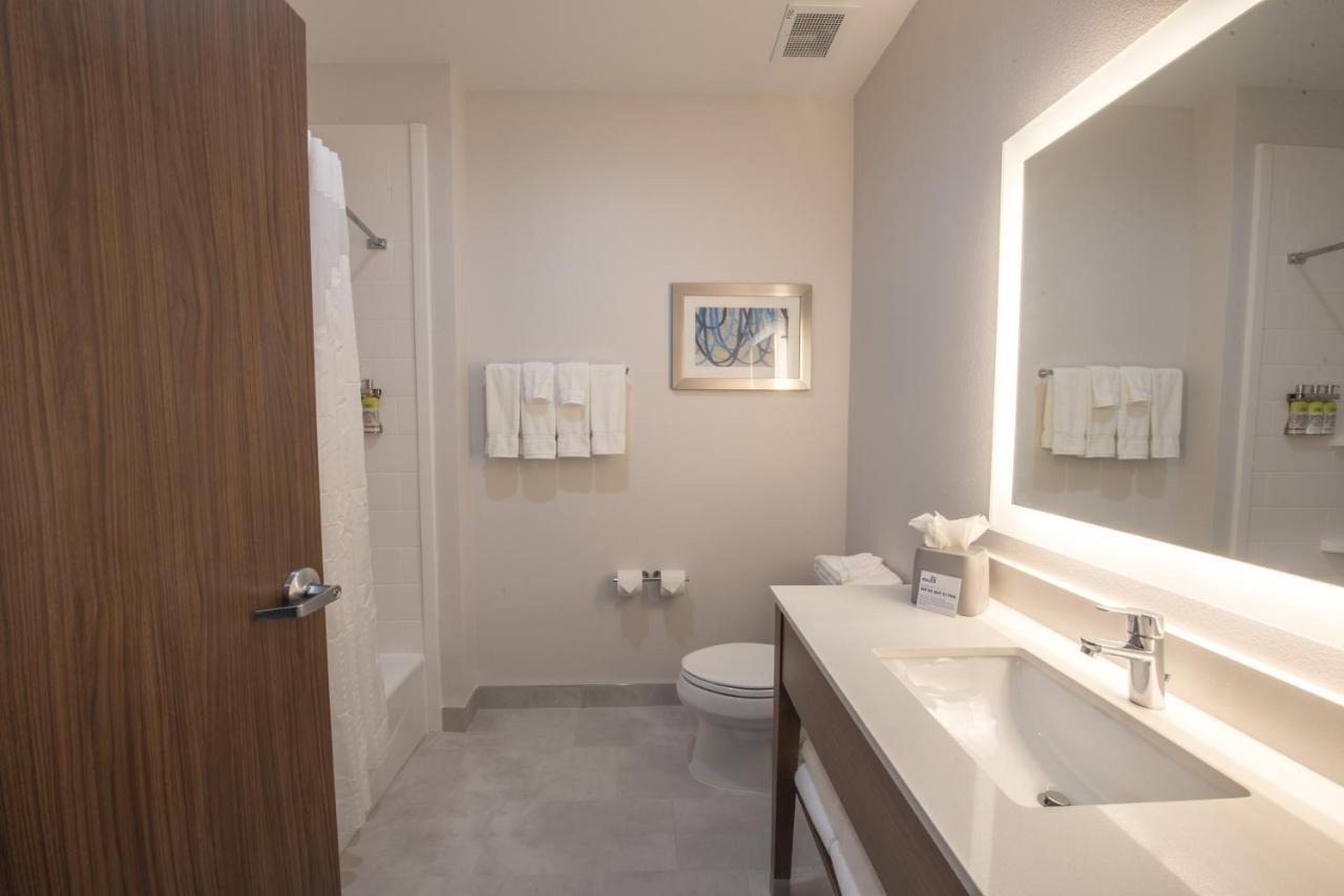 Holiday Inn Express & Suites - Houston Westchase - Westheimer By Ihg Екстер'єр фото